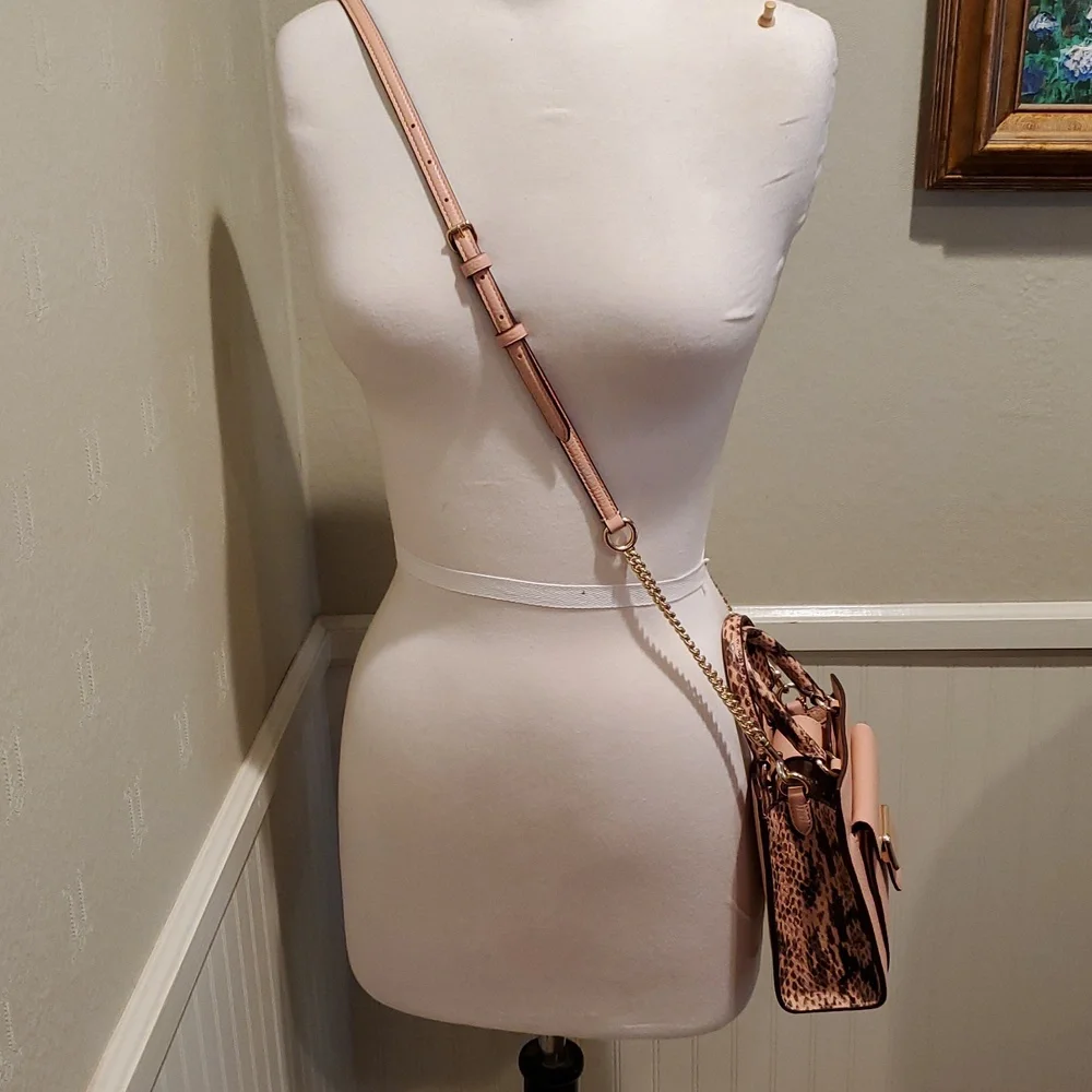 NWOT Coach Mini Pepper satchel